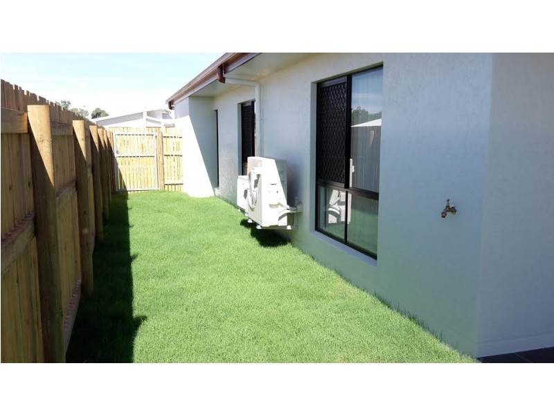 32 Mesa, Mount Louisa QLD 4814