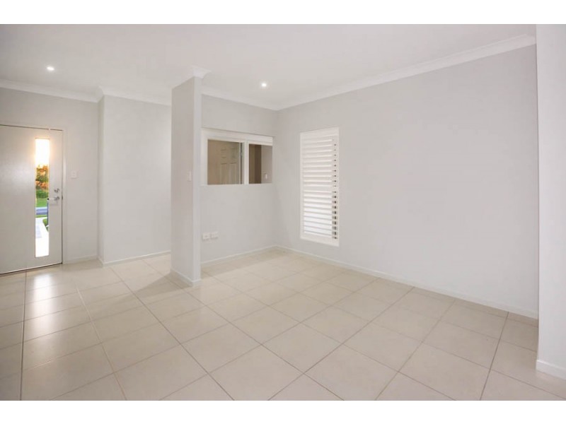 12 Ascot Parkway, Shaw QLD 4818