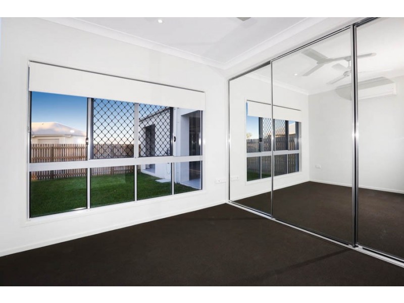 12 Ascot Parkway, Shaw QLD 4818