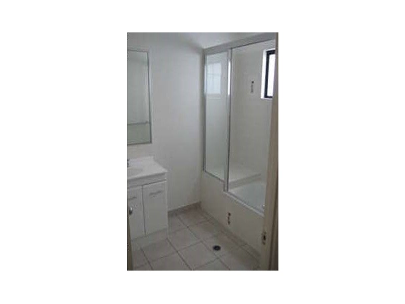 17 Waterfront Parade, Idalia QLD 4811