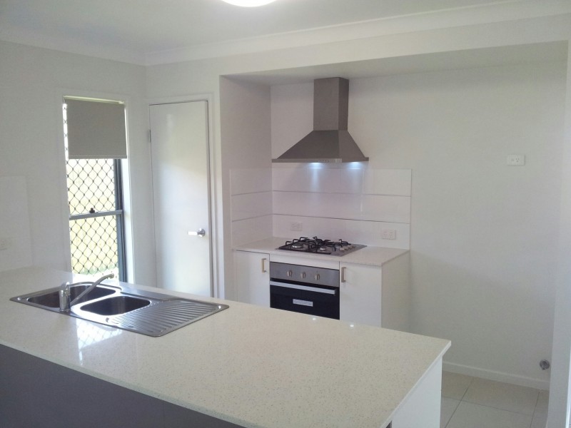 79 Monolith Cct, Mount Louisa QLD 4814