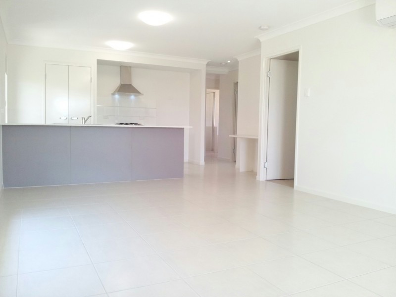 79 Monolith Cct, Mount Louisa QLD 4814