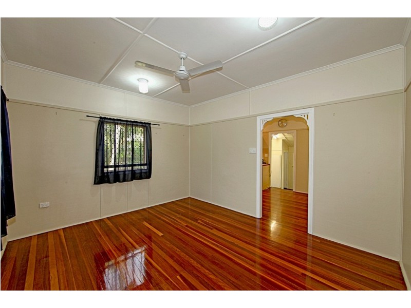 39 Skyring St., Bundaberg East QLD 4670