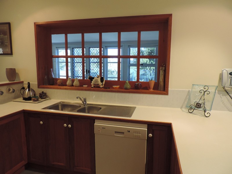 49 Daveys Dr, Branyan QLD 4670