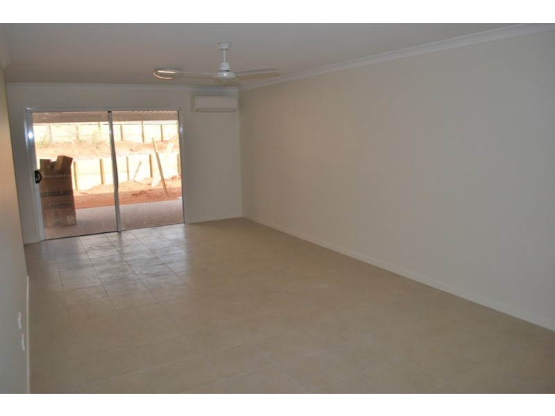 2a  Pinnacle Ct, Avoca QLD 4670