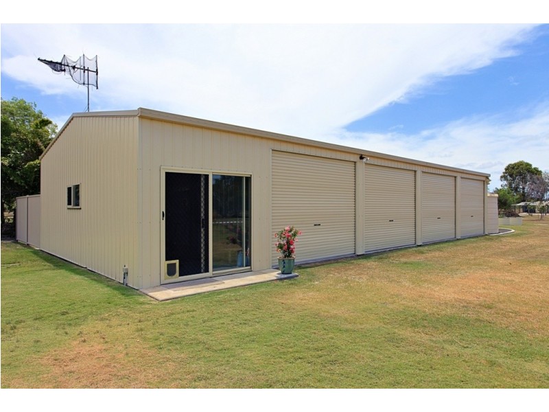 25 Pinto Av, Branyan QLD 4670
