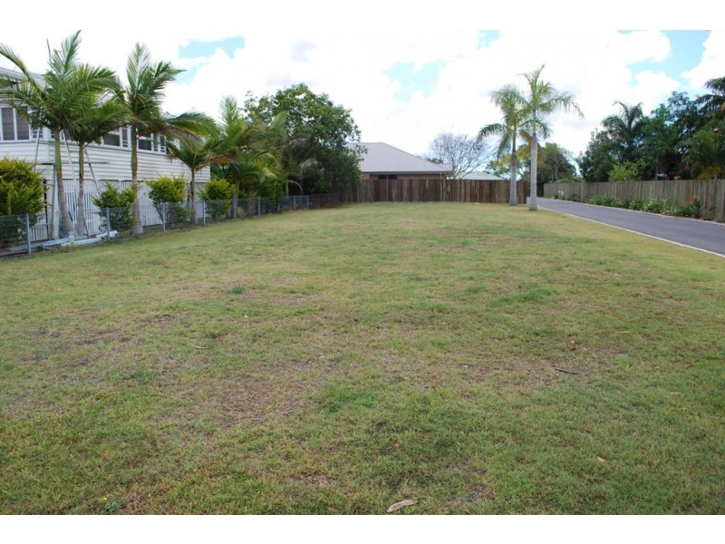 19c River Tce, Millbank QLD 4670