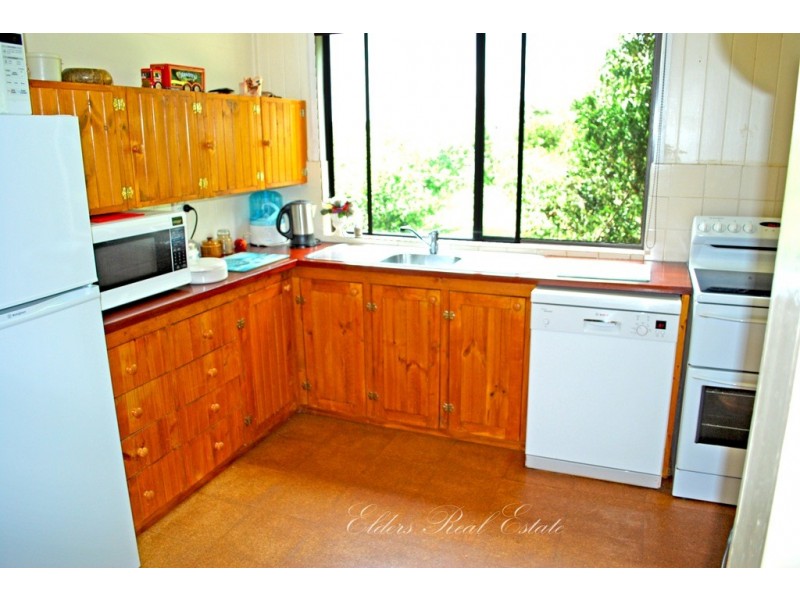 33785 Bruce Hwy, Gin Gin QLD 4671