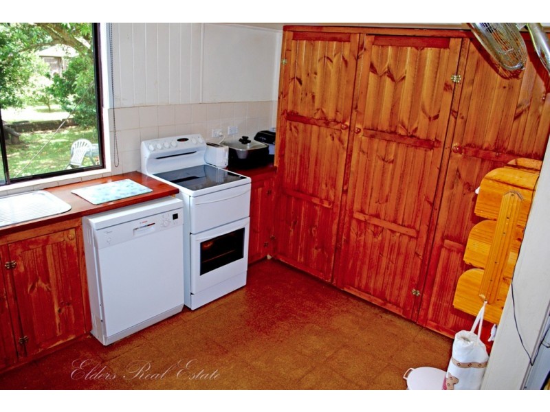 33785 Bruce Hwy, Gin Gin QLD 4671