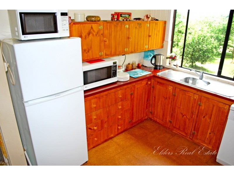 33785 Bruce Hwy, Gin Gin QLD 4671
