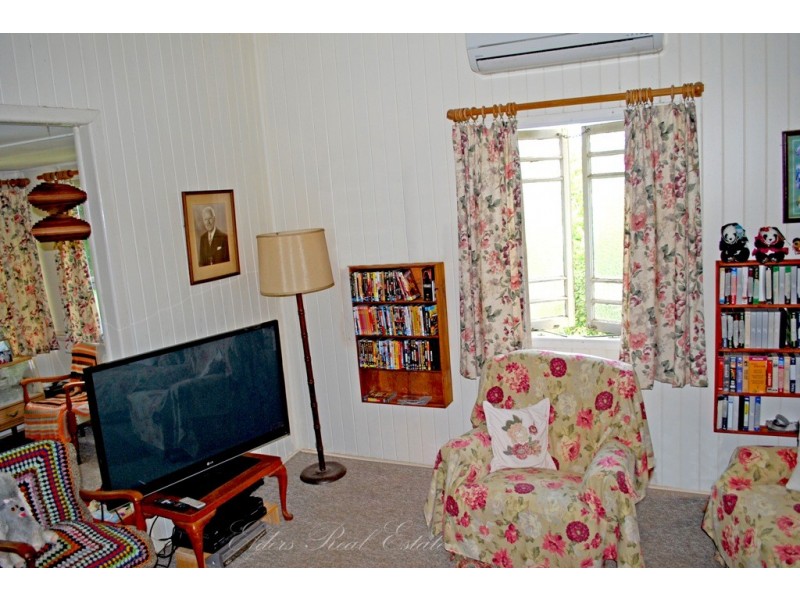 33785 Bruce Hwy, Gin Gin QLD 4671