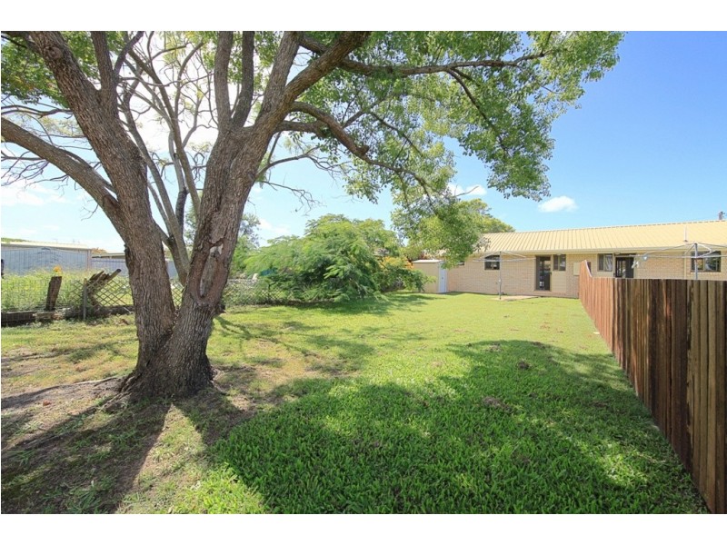 Unit 2, 44 Greenwood St, Kepnock QLD 4670