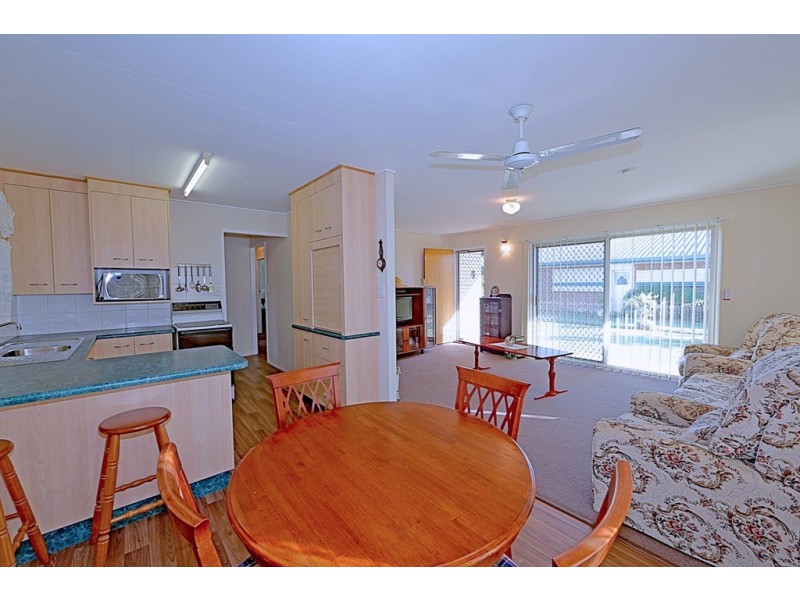 3 Grace St, Avoca QLD 4670
