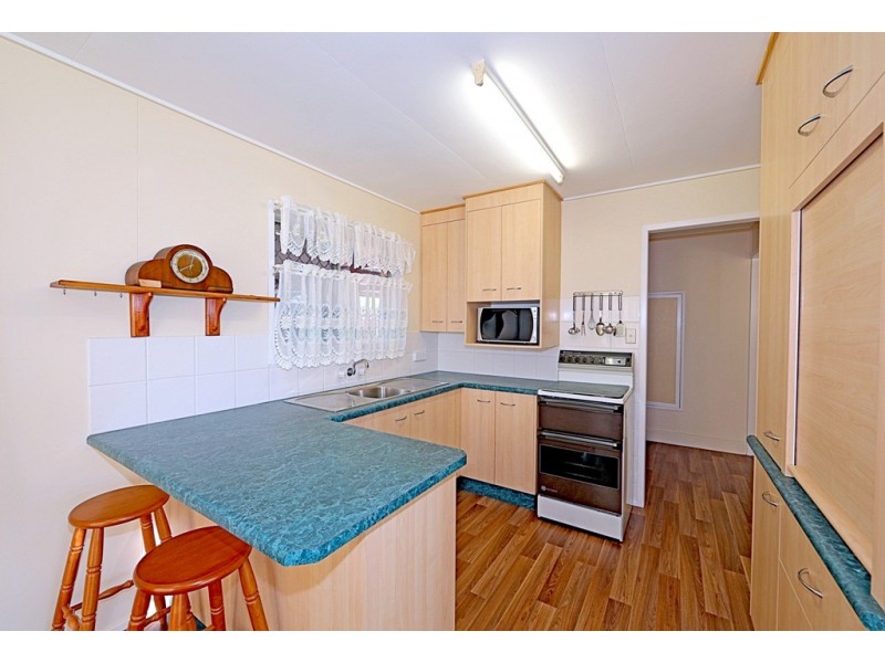 3 Grace St, Avoca QLD 4670