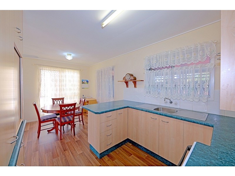 3 Grace St, Avoca QLD 4670