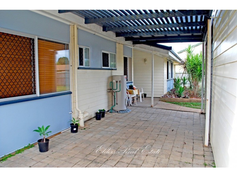 50 Thabeban St, Avenell Heights QLD 4670