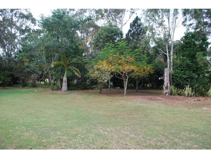 3 Grahams Rd, Sharon QLD 4670