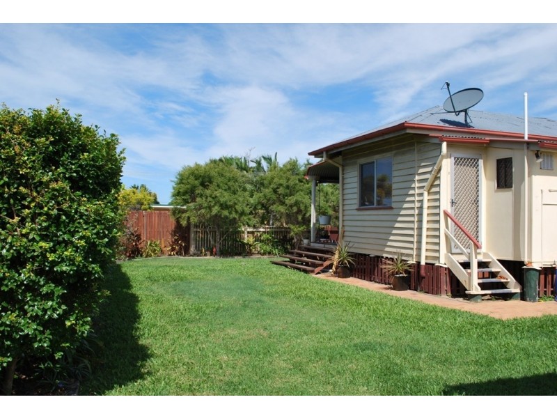 Unit 1 6 Moran St, Svensson Heights QLD 4670