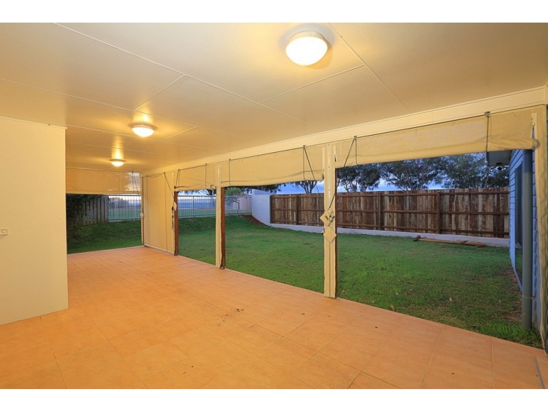 2 Arthur Brown Crt, Coral Cove QLD 4670