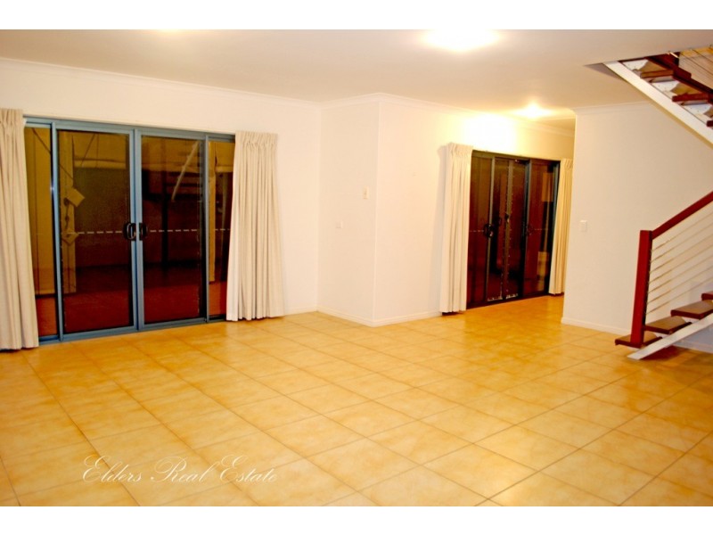 2 Arthur Brown Crt, Coral Cove QLD 4670