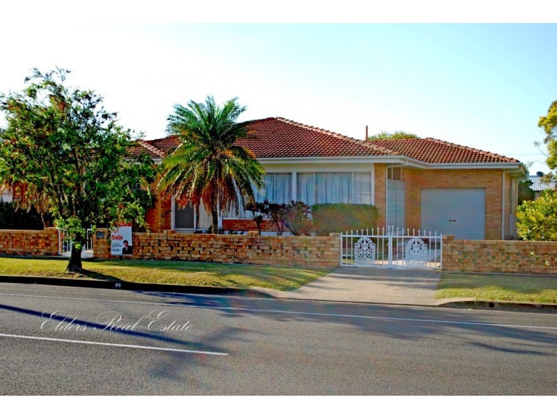 64 Sims Rd, Walkervale QLD 4670