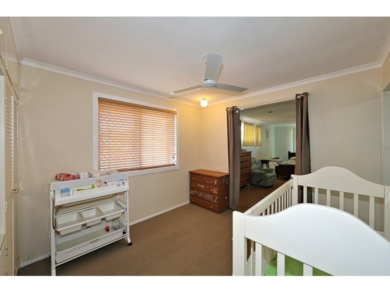 18 Loney St, Avenell Heights QLD 4670