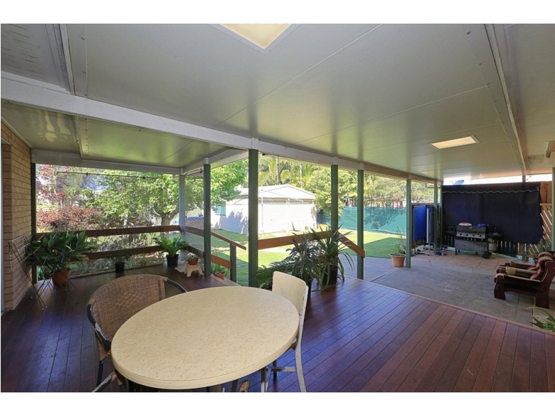 18 Loney St, Avenell Heights QLD 4670