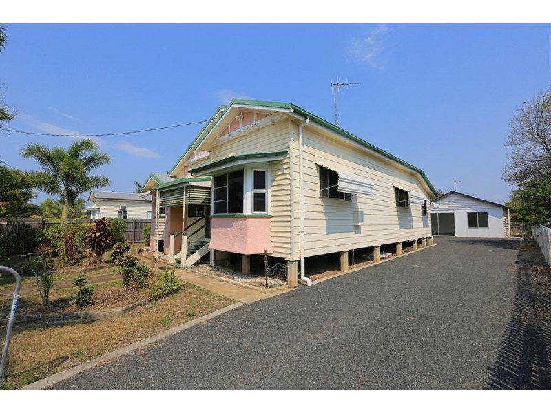 20 Alice St, Walkervale QLD 4670