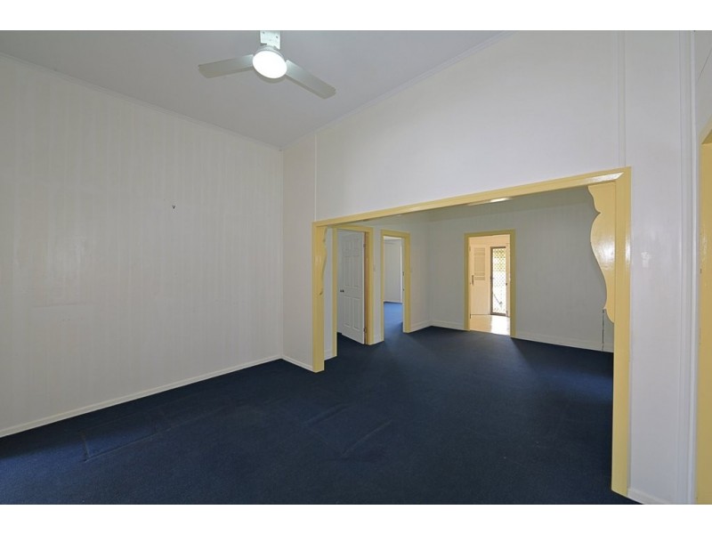 20 Alice St, Walkervale QLD 4670