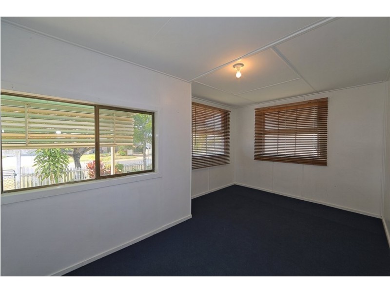20 Alice St, Walkervale QLD 4670