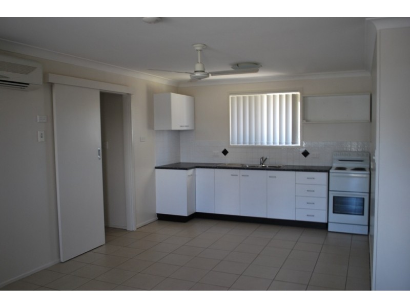 6A Dunn Rd., Avenell Heights QLD 4670