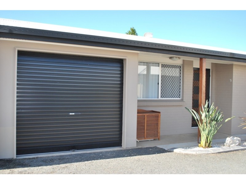 6A Dunn Rd., Avenell Heights QLD 4670