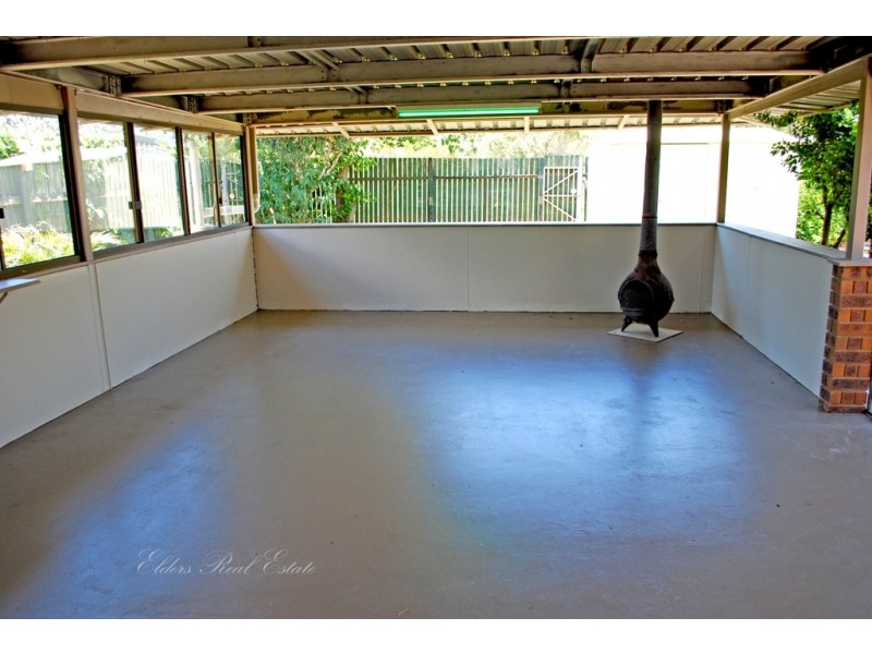 62 Cortes Dr, Thabeban QLD 4670