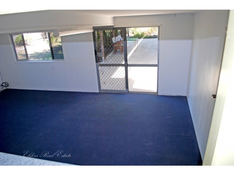20 Alice St, Walkervale QLD 4670