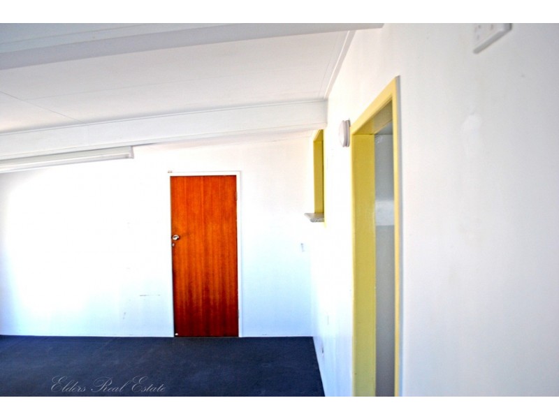 20 Alice St, Walkervale QLD 4670