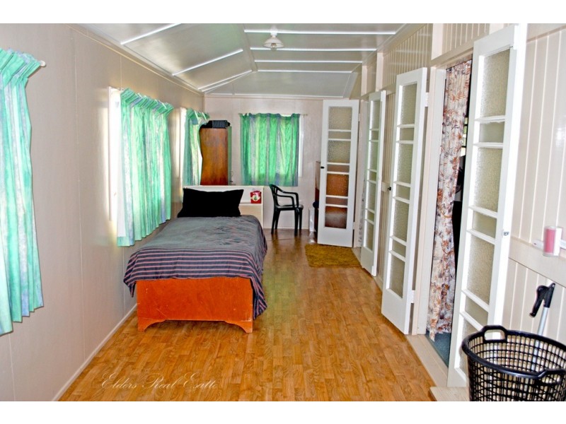 53 High St, Walkervale QLD 4670