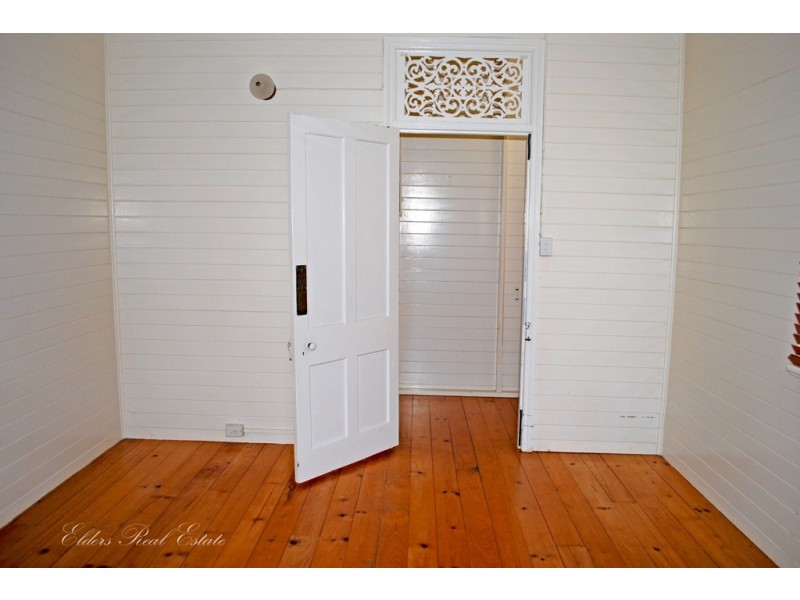 2 Bell St, Bundaberg South QLD 4670