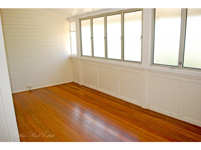 2 Bell St, Bundaberg South QLD 4670