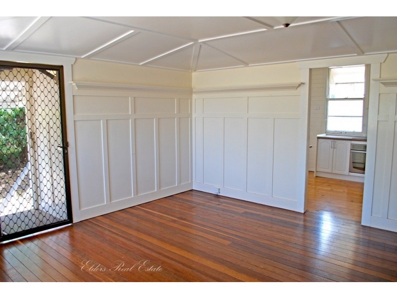 2 Bell St, Bundaberg South QLD 4670