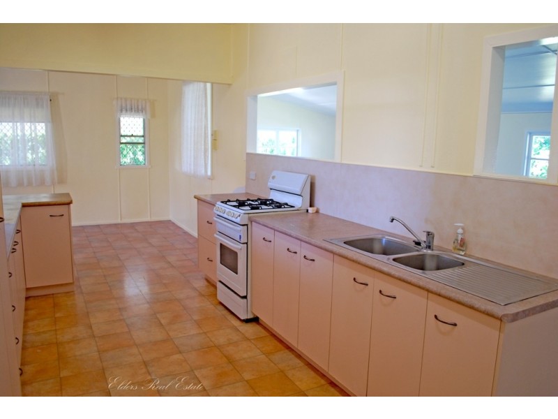 198 Targo St, Walkervale QLD 4670