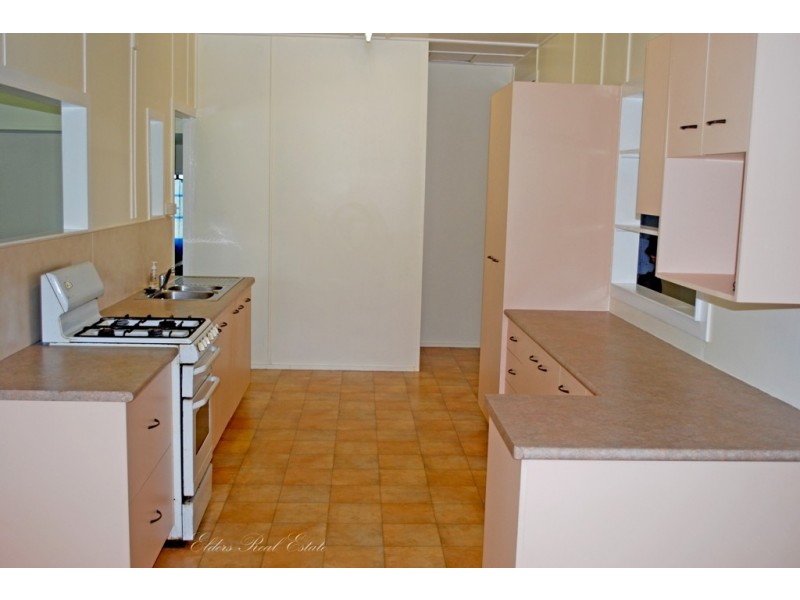 198 Targo St, Walkervale QLD 4670