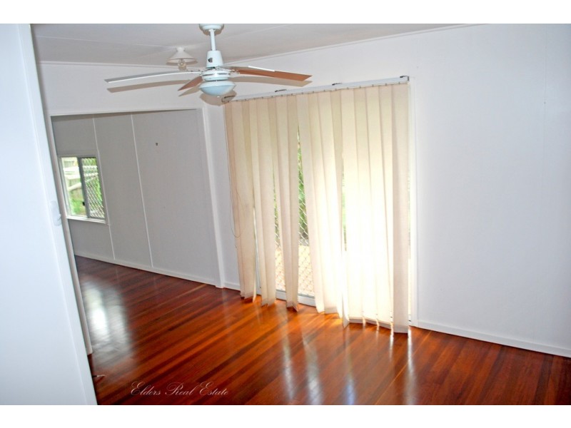 7 Joyce St, Svensson Heights QLD 4670