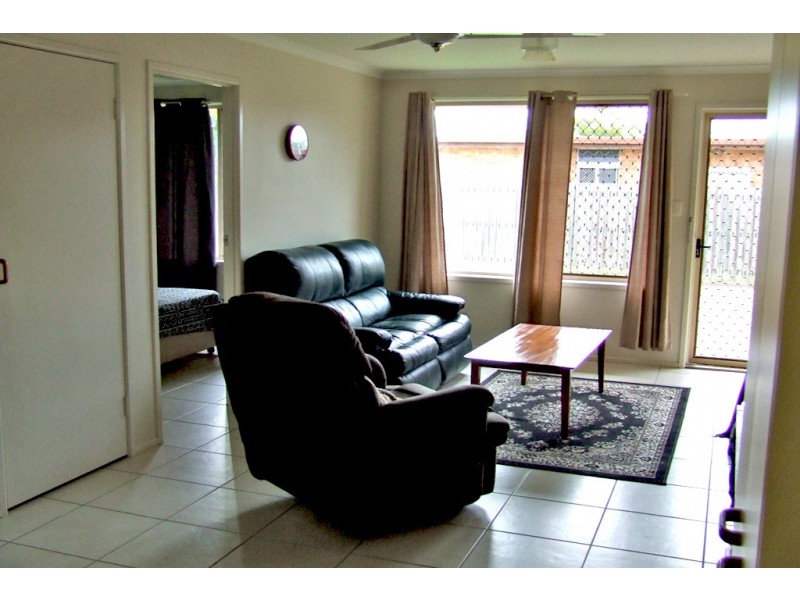 1 / 88 Woondooma St, Bundaberg West QLD 4670