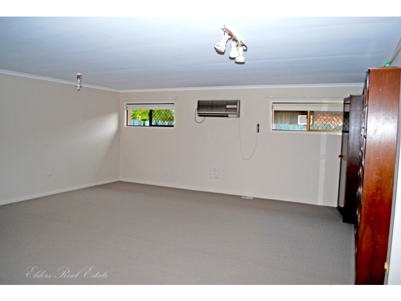 36 Avenell St, Avenell Heights QLD 4670