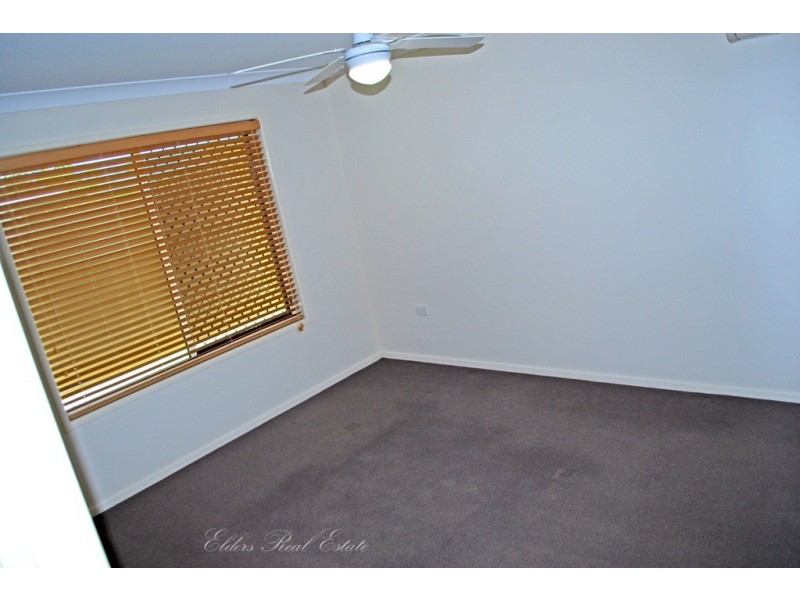 1/8 Wyllie St, Thabeban QLD 4670