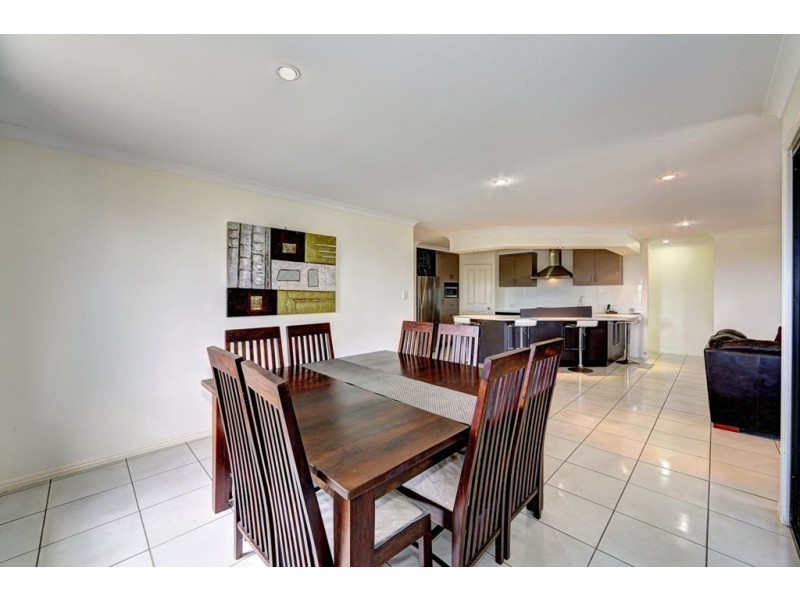 12 Bendidee Crt, Branyan QLD 4670