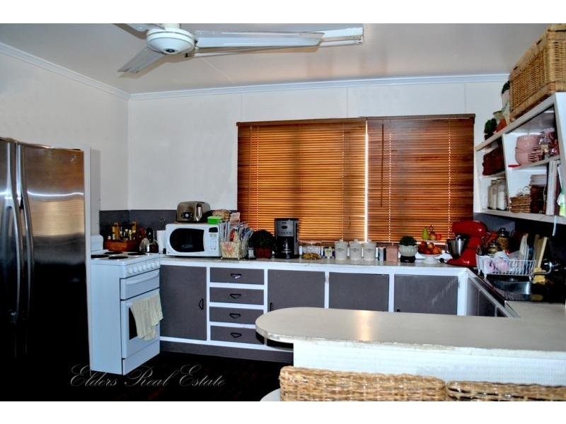 23 Baker Street, Kepnock QLD 4670