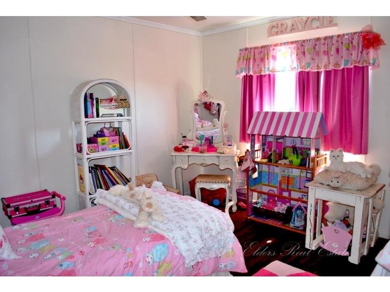 23 Baker Street, Kepnock QLD 4670