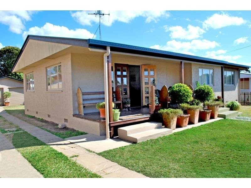 23 Baker Street, Kepnock QLD 4670