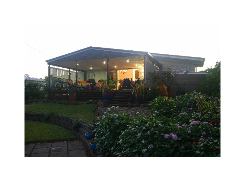 7 Joyce St, Svensson Heights QLD 4670